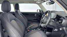 MINI Hatchback 1.5 Cooper Classic 3dr Auto Petrol Hatchback